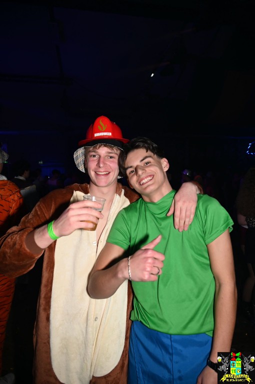 ../Images/Kick off 2025 431.jpg